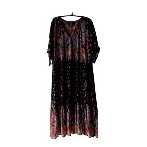 Calessa Peacock Colorful Feather Design on Black Background 3X EUC Short-sleeve